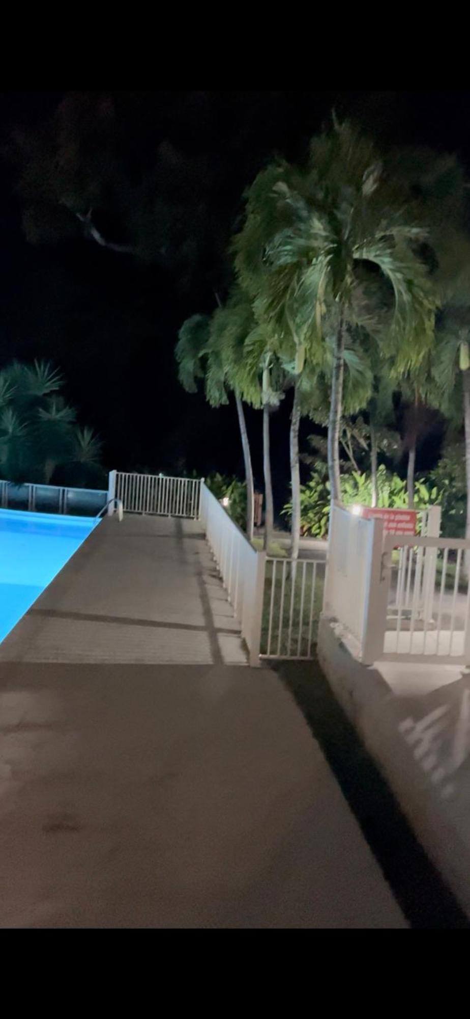 Superbe Appartement T2 Residence Securisee เลอ ดีอามงต์ ภายนอก รูปภาพ